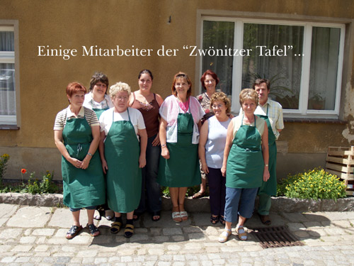 Mitarbeiter der Stollberger Tafel von der Ausgabestelle in Zwönitz